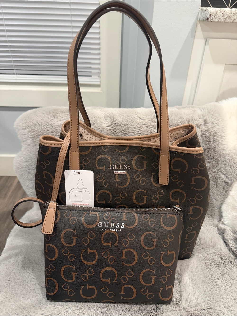NWT GUESS Portini Trap Tote Bag Set with Matching Pouch Monogram